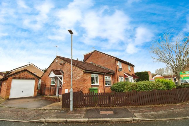 2 bedroom semi-detached bungalow for sale