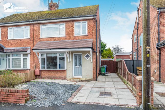 4 bedroom semi-detached house for sale