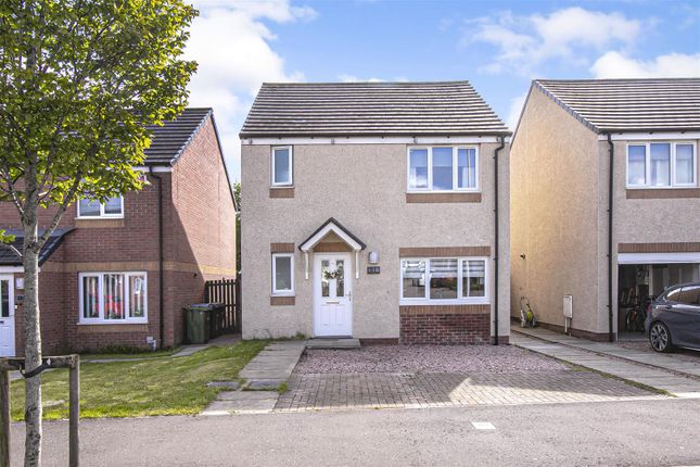 110 East Baldridge Drive, Dunfermline 3 bed detached house for sale