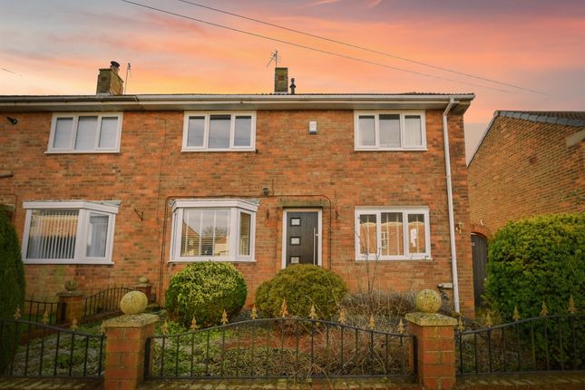 2 bedroom semi-detached house for sale