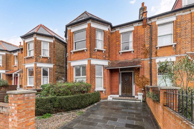 2 bed flat