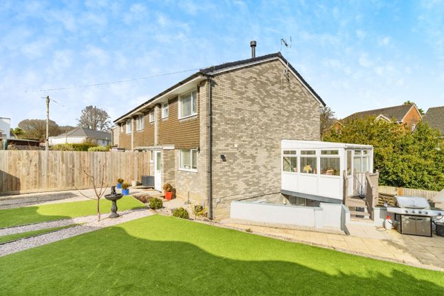 4 bedroom end of terrace house for sale