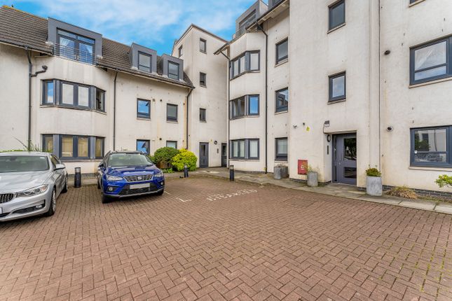 Glasgow Road, Edinburgh EH12 2 bed flat for sale