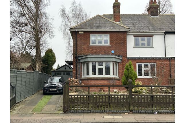 3 bedroom semi-detached house for sale