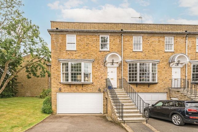 4 bed property