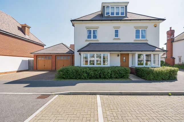 Seaward Drive, Berkshire RG40 5 bed detached house for sale