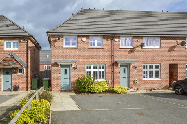 Swithens Close, Wakefield WF1 3 bed townhouse for sale