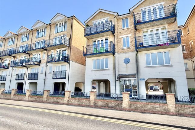 2 bed flat