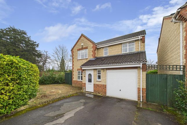 4 bed detached house