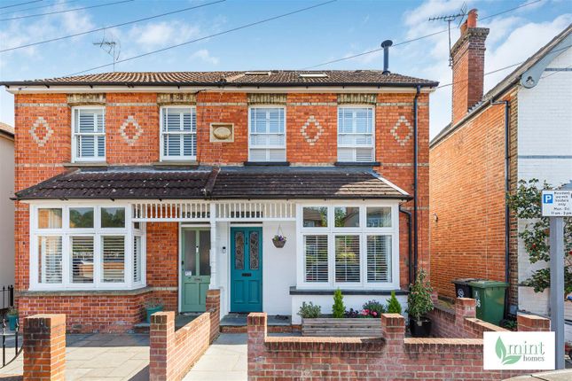 3 bed semi-detached house