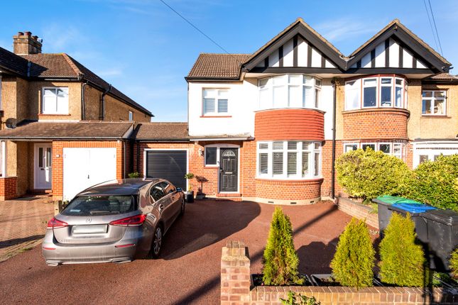 Sandhurst Avenue, Surbiton KT5 4 bed semi