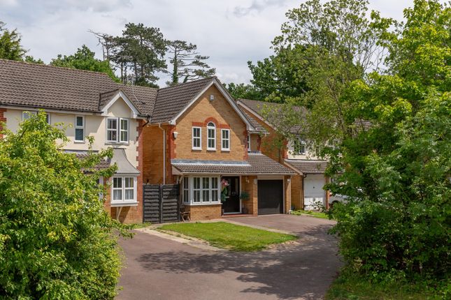 Toronto Drive, Smallfield, Horley... 4 bed detached house for sale
