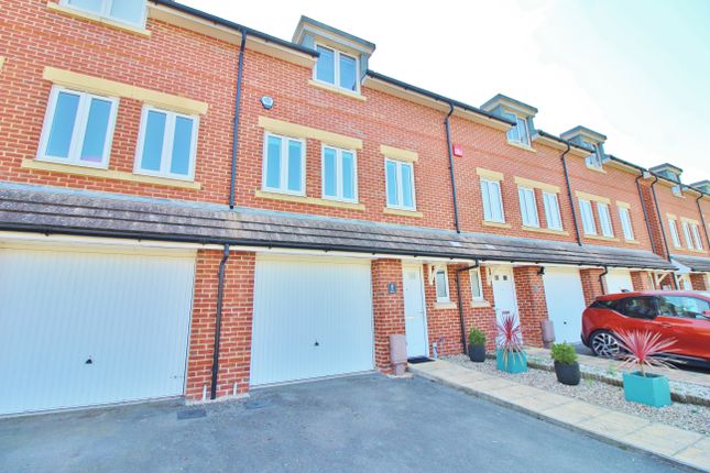 3 bed town house