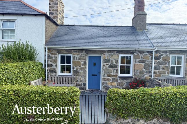 Lon Penrhos, Morfa Nefyn LL53 3 bed terraced house for sale