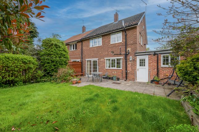 3 bed semi-detached house