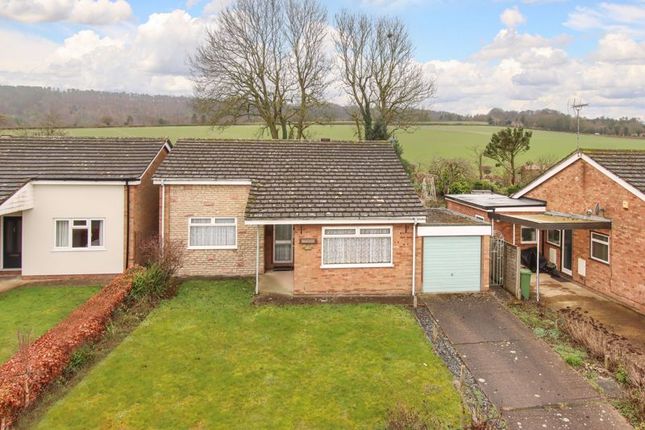 Wenwell close, Aston Clinton 2 bed bungalow for sale