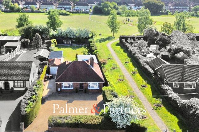 Old Norwich Road, Ipswich, Suffolk, IP1 3 bed bungalow for sale