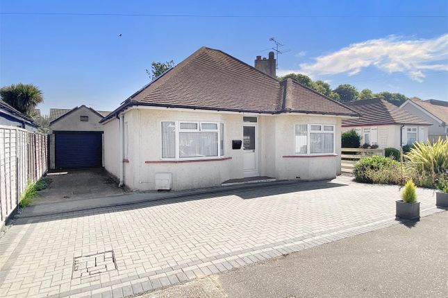 Angmering Way, Rustington BN16 3 bed chalet for sale