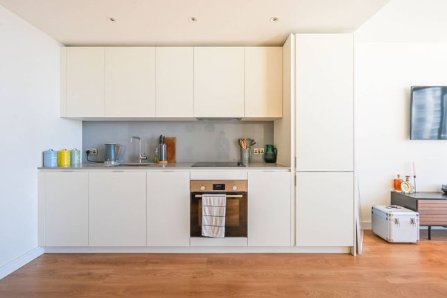 Hampton Tower, E14, Tower Hamlets... Studio for sale
