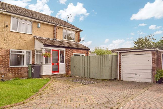 Augustus Drive, Bedlington... 3 bed semi