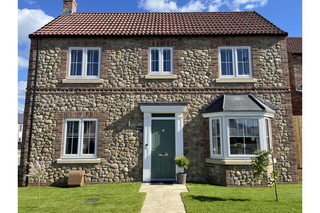 Detached house for sale