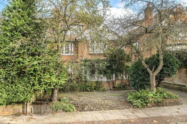 Ferncroft Avenue, London NW3 1 bed flat for sale