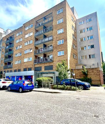 Singapore Road, London W13 1 bed flat for sale