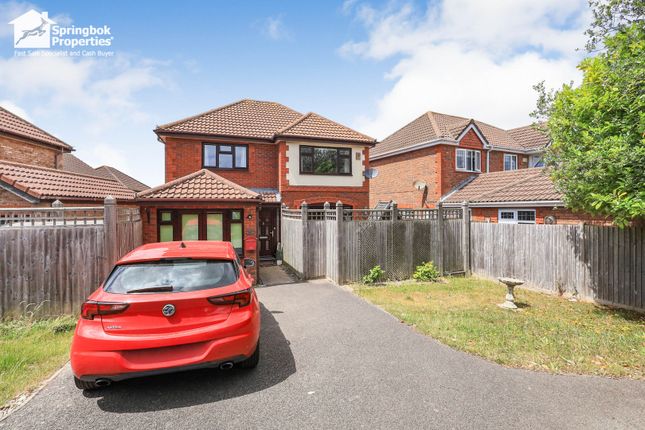 4 bed detached house