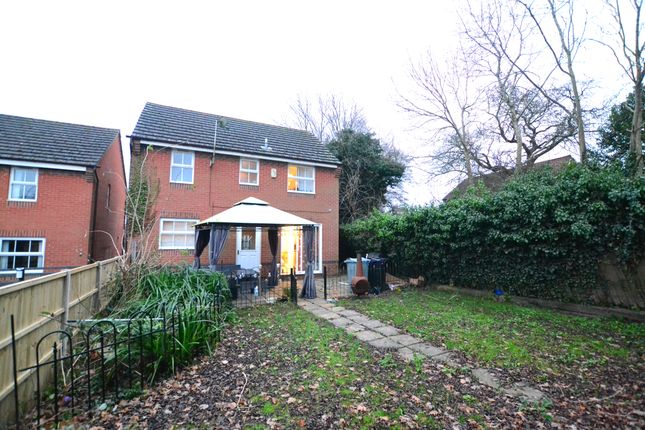 Prestwick Close, Grantham 3 bed detached house for sale