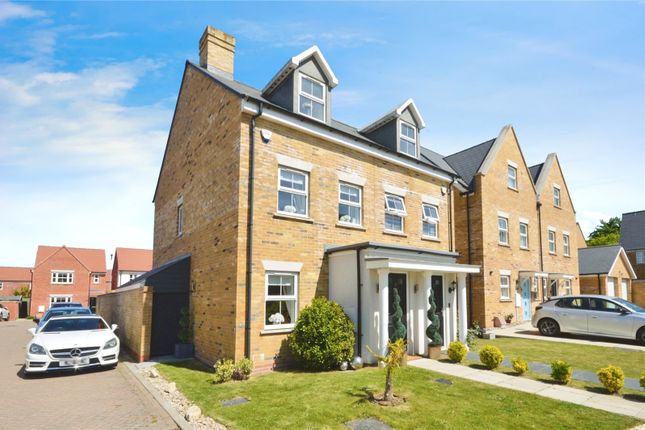 3 bed semi-detached house