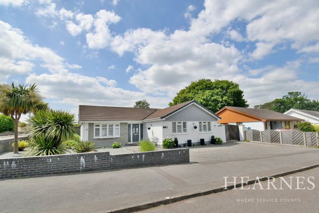 Ryan Close, Ferndown, BH22 3 bed detached bungalow for sale