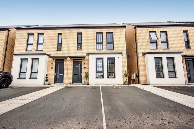 3 bed semi-detached house