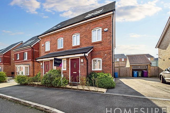 3 bedroom semi-detached house for sale