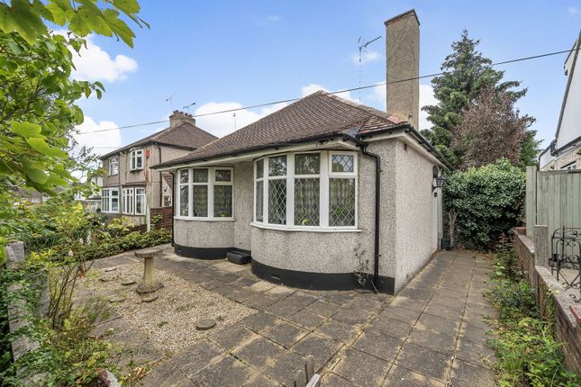 Marion Crescent, Orpington BR5 2 bed detached bungalow for sale