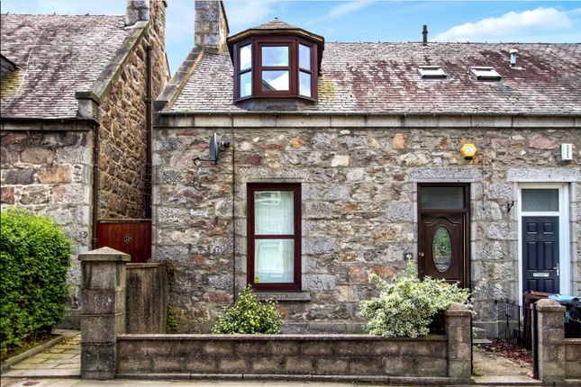 3 bed semi-detached house