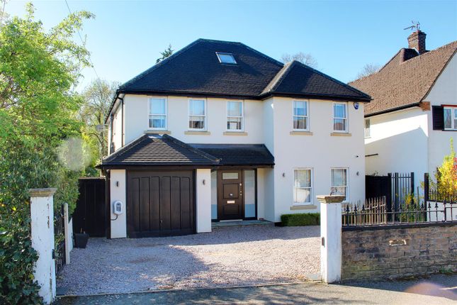 The Grove, Brookmans Park AL9 5 bed detached house for sale