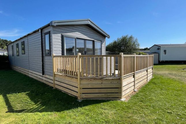 2 bedroom static caravan for sale