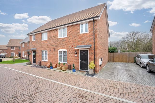 Buckle Mead, Eastergate, Chichester 3 bed semi