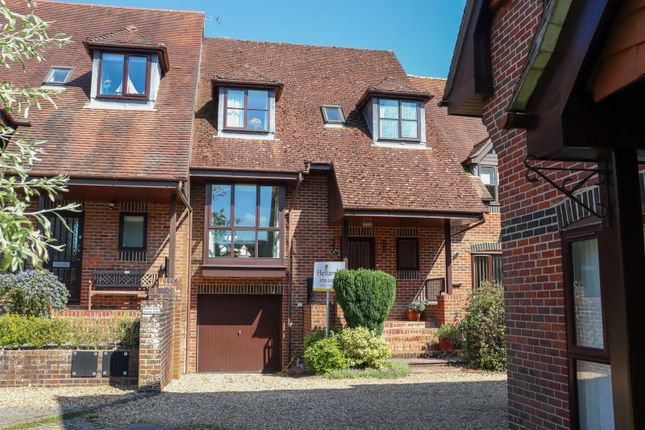 Langtons Court, Sun Lane, Alresford 4 bed terraced house for sale