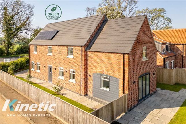 Potters Barn, The Willows, Glentham 4 bed detached house for sale
