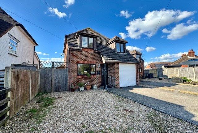3 bed detached house