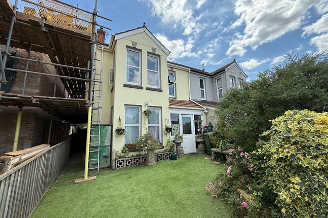 5 bed semi-detached house