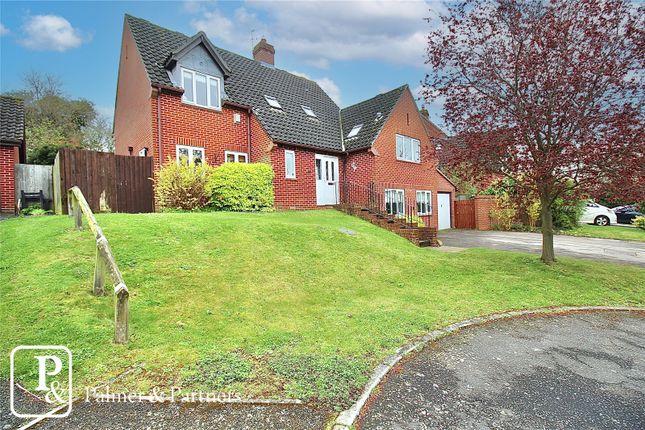 5 bedroom detached house for sale