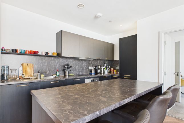 Gooch Street North, Birmingham B5 3 bed apartment for sale