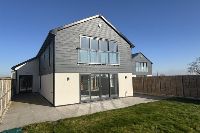 Main Road, Huntley GL19 5 bed detached house for sale