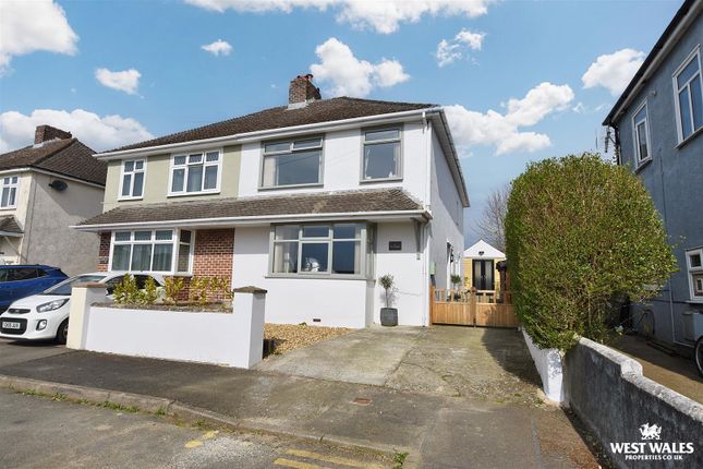 3 bed semi-detached house