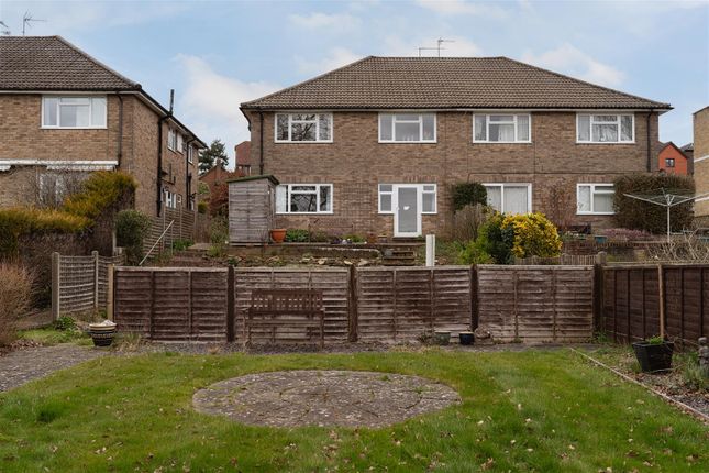 South Terrace, Dorking 2 bed maisonette for sale