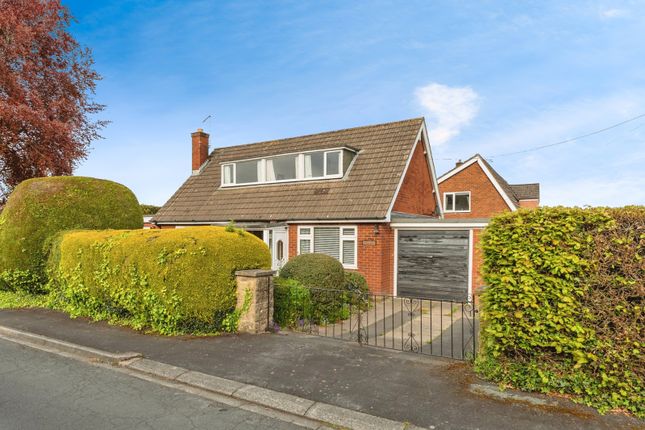 4 bed detached house