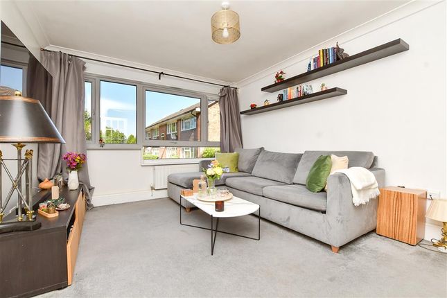 2 bed flat
