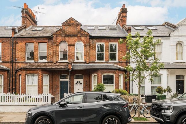 Musard Road, London W6 2 bed flat for sale